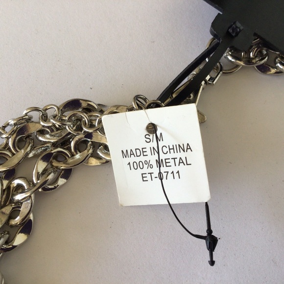 ELLEN TRACY SILVER CHUNKY METAL CHAIN BELT NWT SIZE SMALL/MEDIUM - Picture 5 of 8